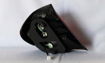2004 Toyota Camry Tail Light Assembly Right TYC 11560300 image 2 of 4