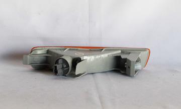 1995 Honda Accord Turn Signal Light Assembly Front Left TYC 12145800 image 2 of 2