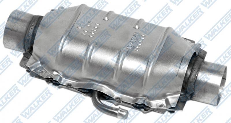 1982 Ford E-150 Econoline Catalytic Converter Walker Exhaust 15033 image 1 of 1