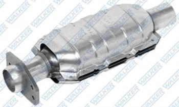 1991 GMC S15 Jimmy Catalytic Converter Walker Exhaust 15571 image 1 of 1