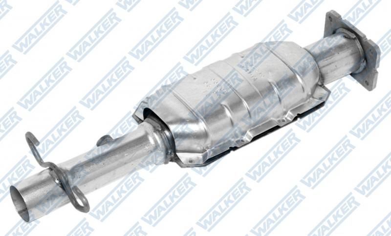 1998 Cadillac DeVille Catalytic Converter Walker Exhaust 15818 image 1 of 1