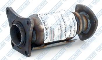 2003 Nissan Maxima Catalytic Converter