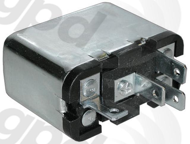 Global Parts Distributors 1711258 A/C Compressor Control Relay product image 1 of 1
