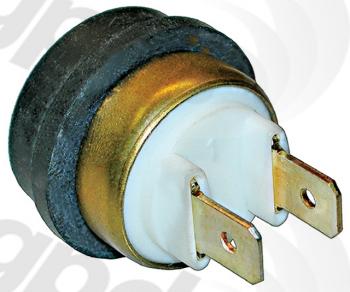 1995 Volvo 940 Engine Coolant Temperature Sensor Global Parts Distributors 1711396 image 1 of 1