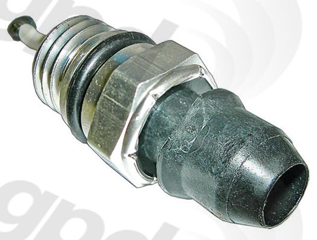 2001 Cadillac Eldorado A/C Refrigerant Temperature Sensor Global Parts Distributors 1711586 image 1 of 1