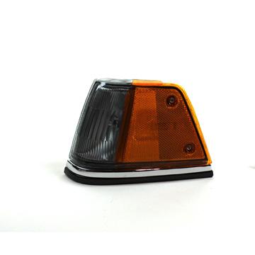 TYC 18129900 - Side Marker Light Assembly TYC 18129900 Side Marker Light Assembly product image 2 of 2