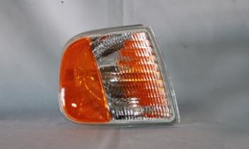 1999 Ford F-250 Turn Signal / Parking Light Front Right TYC 18337161 image 2 of 2