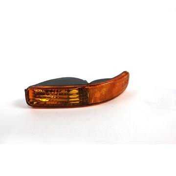 2004 Jeep Liberty Turn Signal / Parking Light / Side Marker Light Front Left TYC 18583801 image 1 of 2
