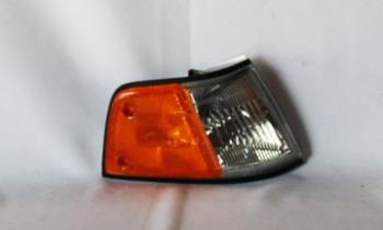 2005 BMW 330i Turn Signal / Parking Light Front Right TYC 18591791 image 1 of 1