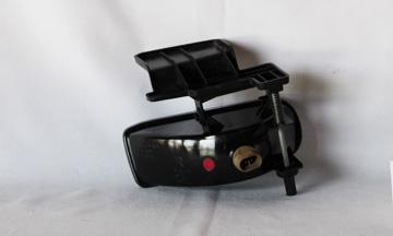 2000 Chevrolet Suburban 1500 Fog Light Assembly Right TYC 19531700 image 2 of 2