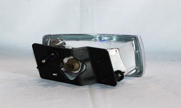 TYC 19561800 - Fog Light Assembly TYC 19561800 Fog Light Assembly product image 2 of 2