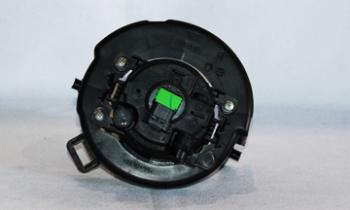 2012 Nissan Pathfinder Fog Light Assembly Left TYC 19578600 image 1 of 2