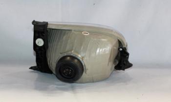 2004 Toyota Tundra Headlight Assembly Left TYC 20576800 image 1 of 4