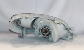 2002 Toyota Echo Headlight Assembly Left TYC 20582600 image 2 of 2