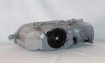 2008 Chevrolet Aveo5 Headlight Assembly Right TYC 20655101 image 1 of 2