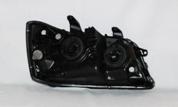 2004 Toyota Highlander Headlight Assembly Left TYC 20656800 image 1 of 2