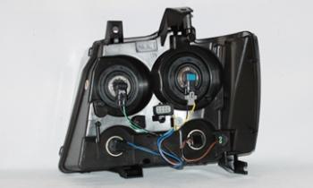 2009 Chevrolet Avalanche Headlight Assembly