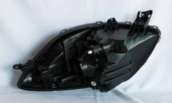 2007 Toyota Yaris Headlight Assembly Left TYC 20685401 image 1 of 2