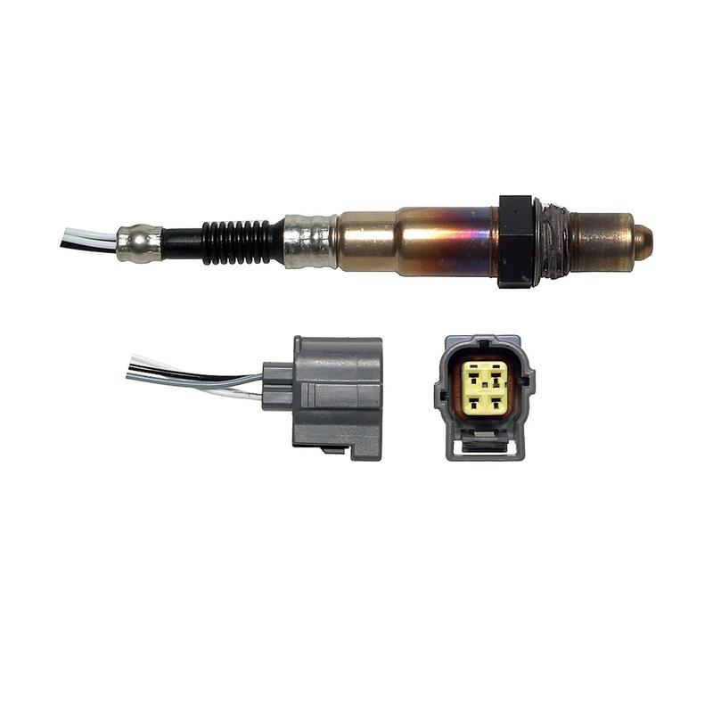 2006 Chrysler Town & Country Oxygen Sensor Upstream Denso 2344880 image 1 of 1