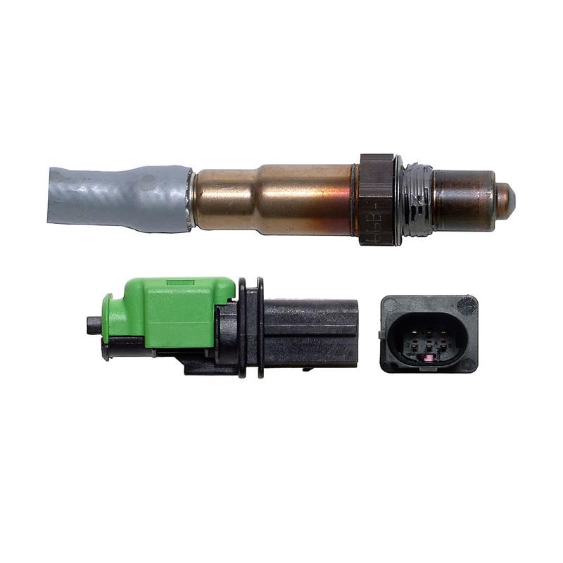 2006 Volkswagen Phaeton Air / Fuel Ratio Sensor Upstream Right Denso 2345128 image 1 of 1