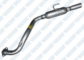 2013 Lexus GX460 Exhaust Resonator and Pipe Assembly