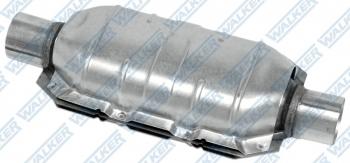 2000 Pontiac Firebird Catalytic Converter Walker Exhaust 93303 image 1 of 1