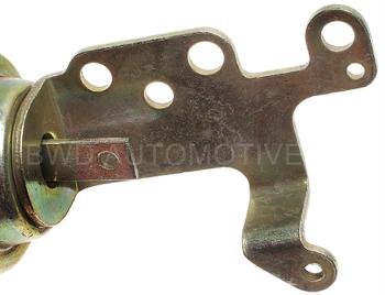 1976 Nissan 610 Carburetor Choke Pull-Off