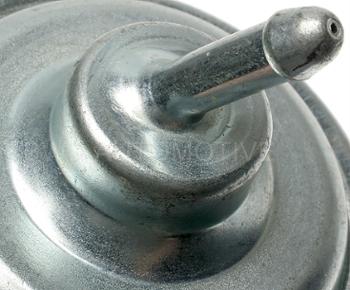 1966 Jeep Wagoneer Carburetor Choke Pull-Off