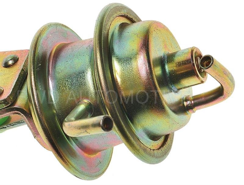 1979 Toyota Pickup Carburetor Choke Pull-Off BWD VC738 image 1 of 2