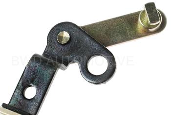 1983 Pontiac Firebird Carburetor Choke Pull-Off BWD VC610 image 1 of 2
