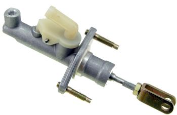 2007 Infiniti G35 Clutch Master Cylinder