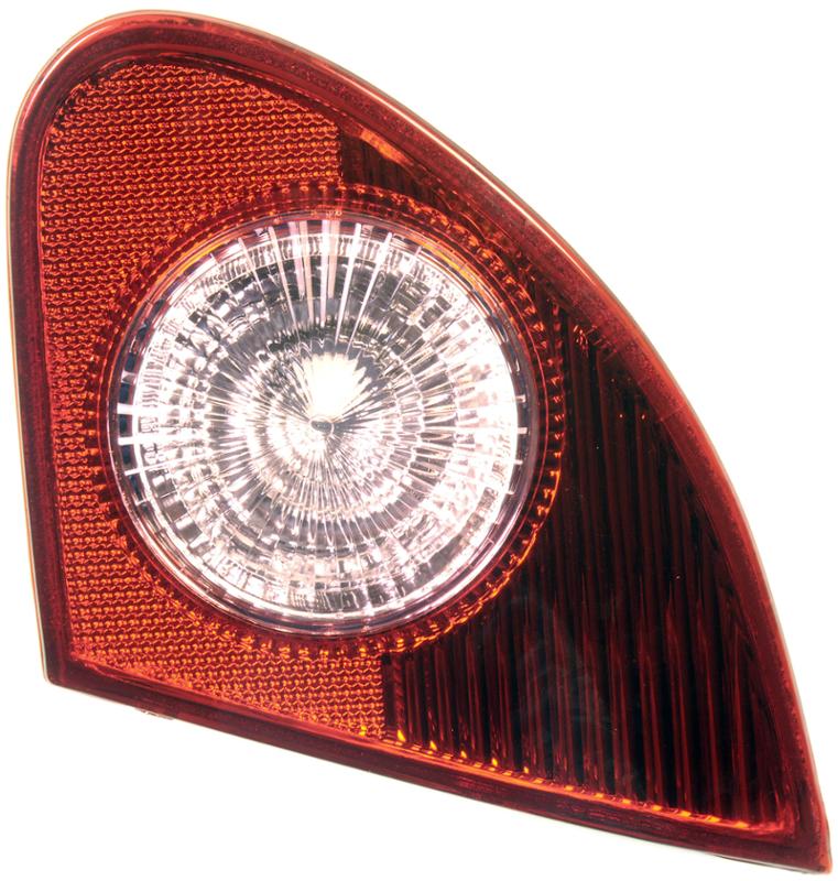 2006 Toyota Corolla Back Up Light Assembly