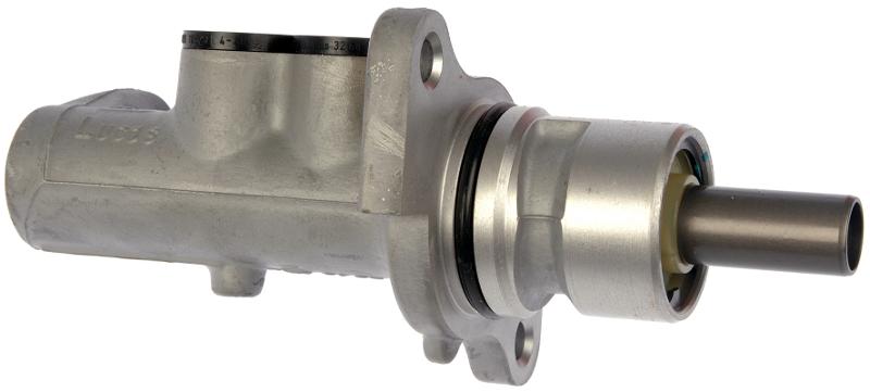Dorman M630208 Brake Master Cylinder product image 1 of 4