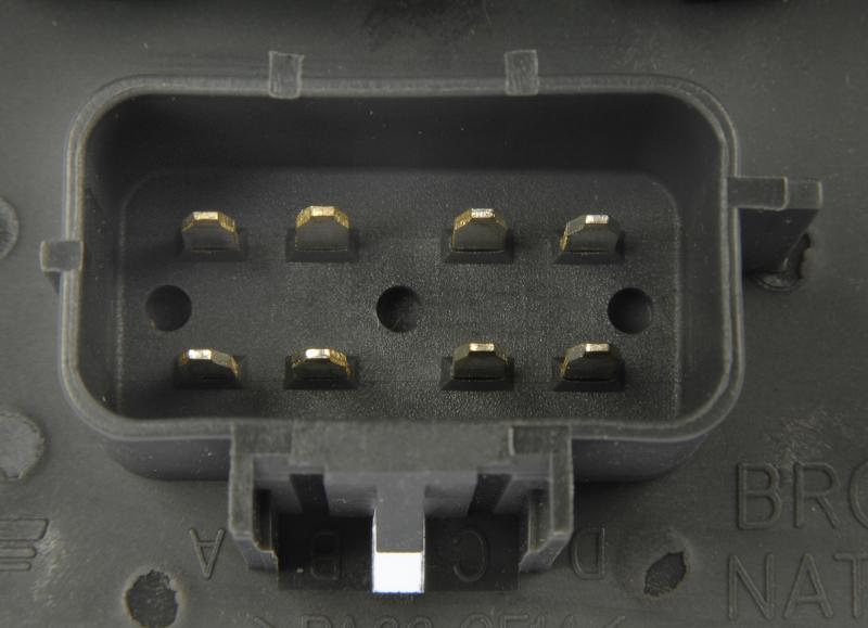 2005 Chevrolet Suburban 2500 Tail Light Circuit Board Dorman 923012 image 2 of 3