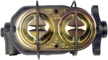 1980 Checker Marathon Brake Master Cylinder Dorman M39077 image 2 of 4