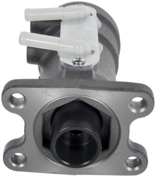 1996 Isuzu NPR Brake Master Cylinder