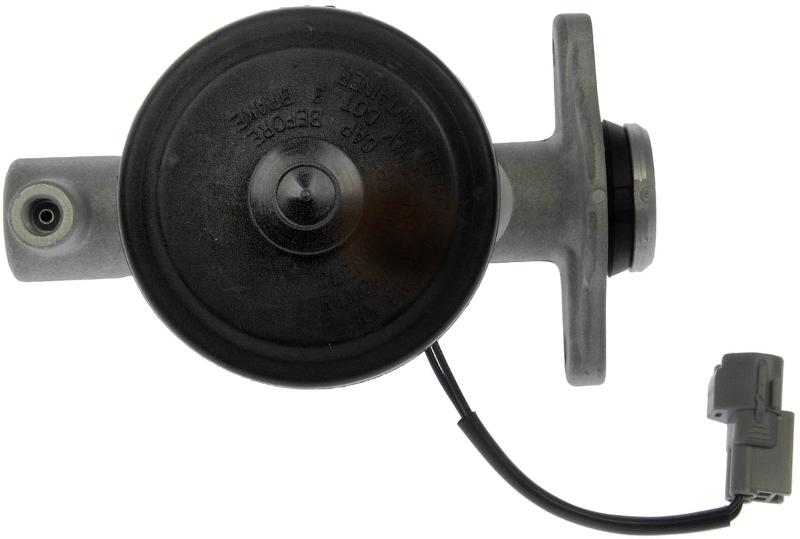 1994 Toyota Tercel Brake Master Cylinder Dorman M390030 image 3 of 4