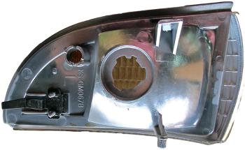 1992 Oldsmobile Custom Cruiser Turn Signal / Parking Light Assembly Front Left Dorman 1631413 image 2 of 2