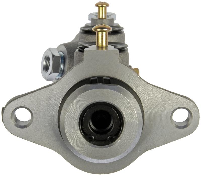 1983 Toyota Starlet Brake Master Cylinder Dorman M39483 image 4 of 4