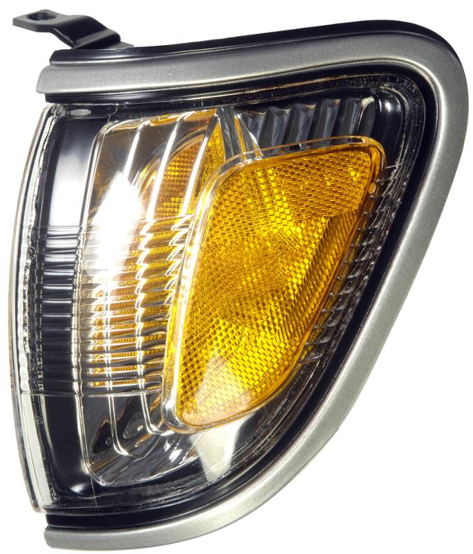 2003 Toyota Tacoma Side Marker Light Assembly Right Dorman 1631245 image 1 of 1