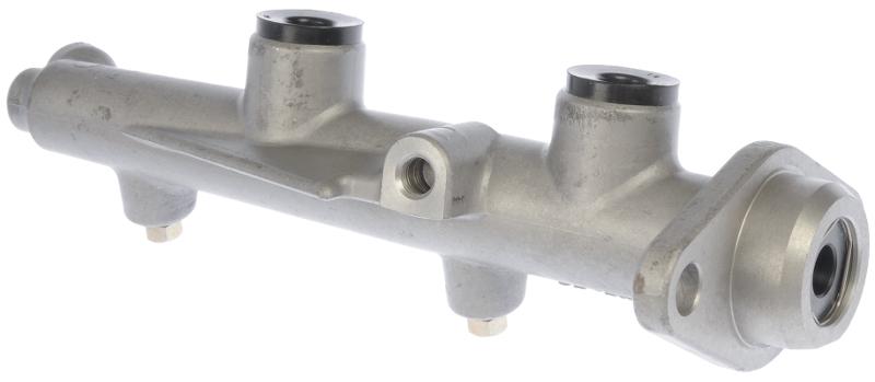 1991 Volvo 940 Brake Master Cylinder Dorman M39641 image 3 of 4