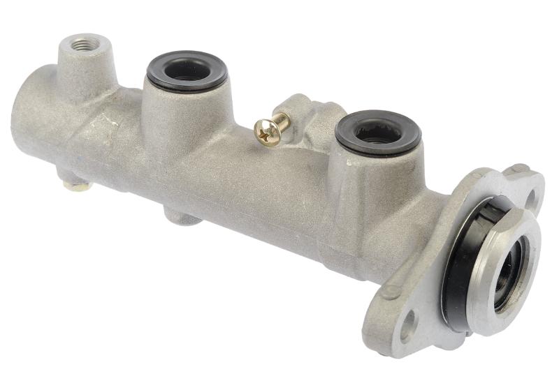 1996 Toyota RAV4 Brake Master Cylinder Dorman M390352 image 2 of 4