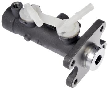 2000 UD 1400 Brake Master Cylinder Dorman M630743 image 2 of 4