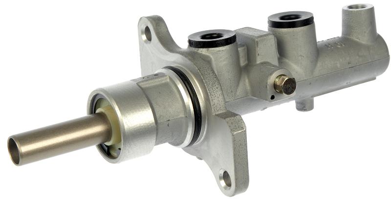 1994 BMW 740iL Brake Master Cylinder Dorman M630068 image 3 of 4