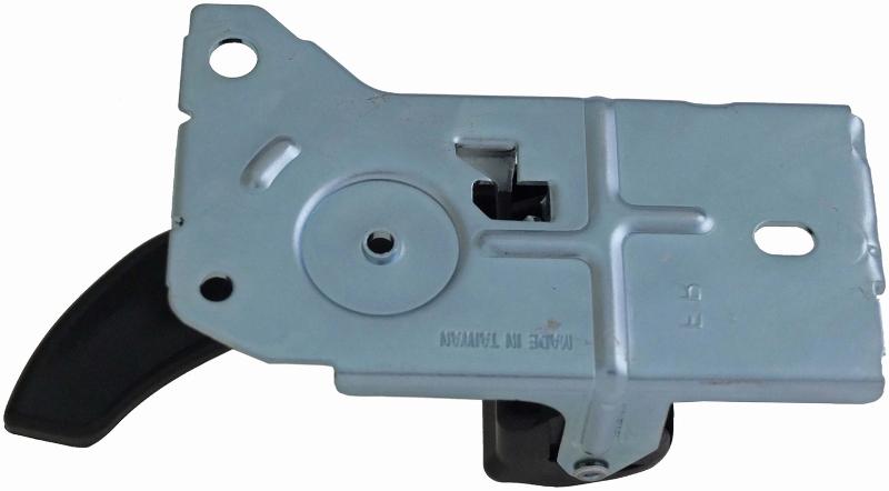 2003 Kia Sorento Interior Door Handle Front Right Dorman 83563 image 3 of 3