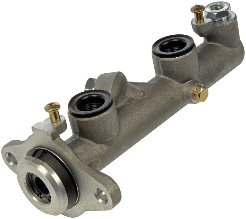 1983 Toyota Starlet Brake Master Cylinder Dorman M39483 image 3 of 4