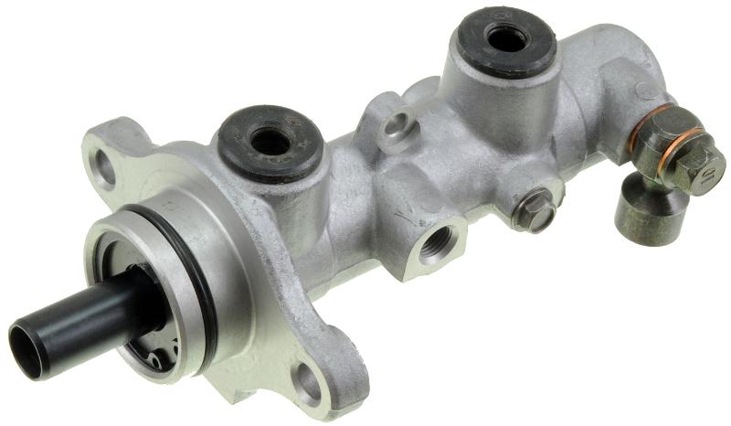 2001 Kia Sephia Brake Master Cylinder Dorman M630017 image 3 of 3