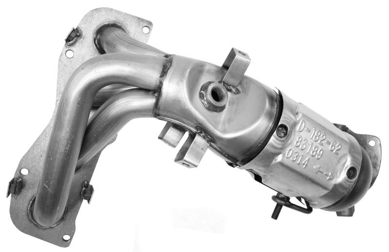 2006 Toyota Solara Exhaust Manifold with Integrated Catalytic Converter Front Walker Exhaust 83189 image 1 of 1