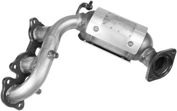 2004 Lexus RX330 Exhaust Manifold with Integrated Catalytic Converter