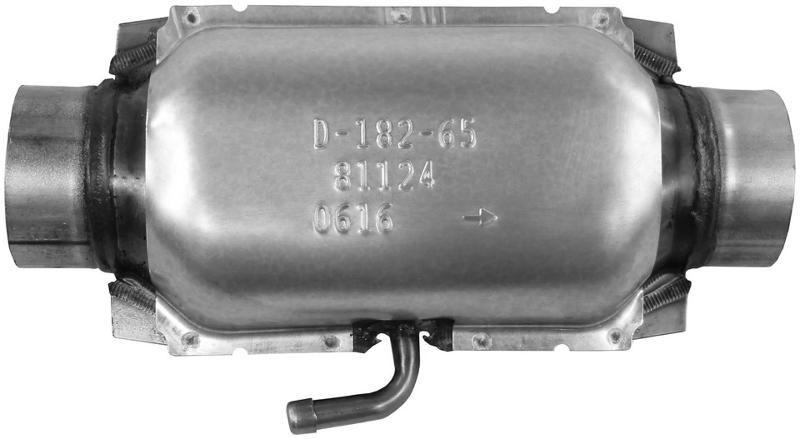 1985 Chevrolet Camaro Catalytic Converter Walker Exhaust 81124 image 1 of 1